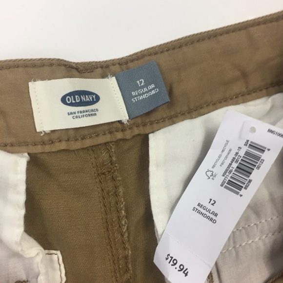 Old Navy Boy’s Adjustable Cargo Pants - Picture 7 of 7